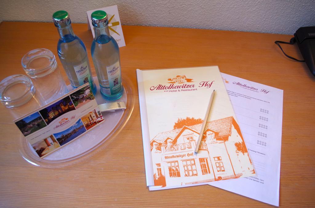 Hotel Alttolkewitzer Hof Dresden Exterior photo